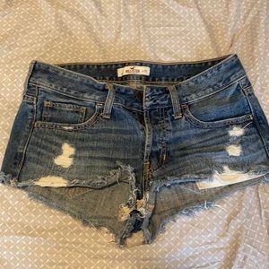 Hollister Jean shorts